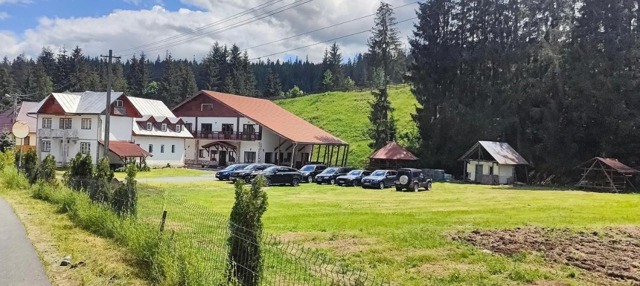 Pensiunea Trei Brazi Arieşeni Eksteriør billede